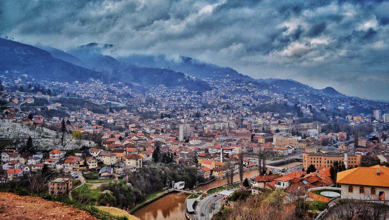 Sarajewo Miasto Kt re Ci Zaskoczy Turysta